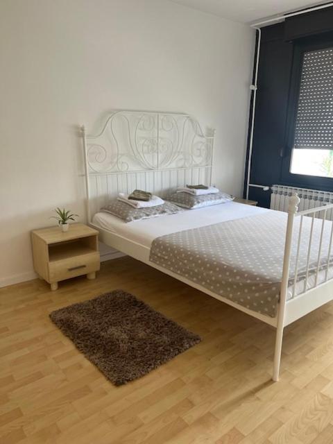 Rocco Apartment-Free Parking&Wifi Zagreb Exteriör bild